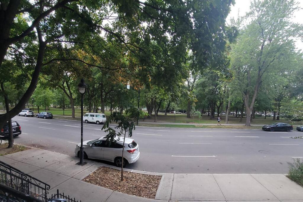Apartament Blue Lounge ☆ Lafontaine Park ☆ Tv Cable Montreal Zewnętrze zdjęcie