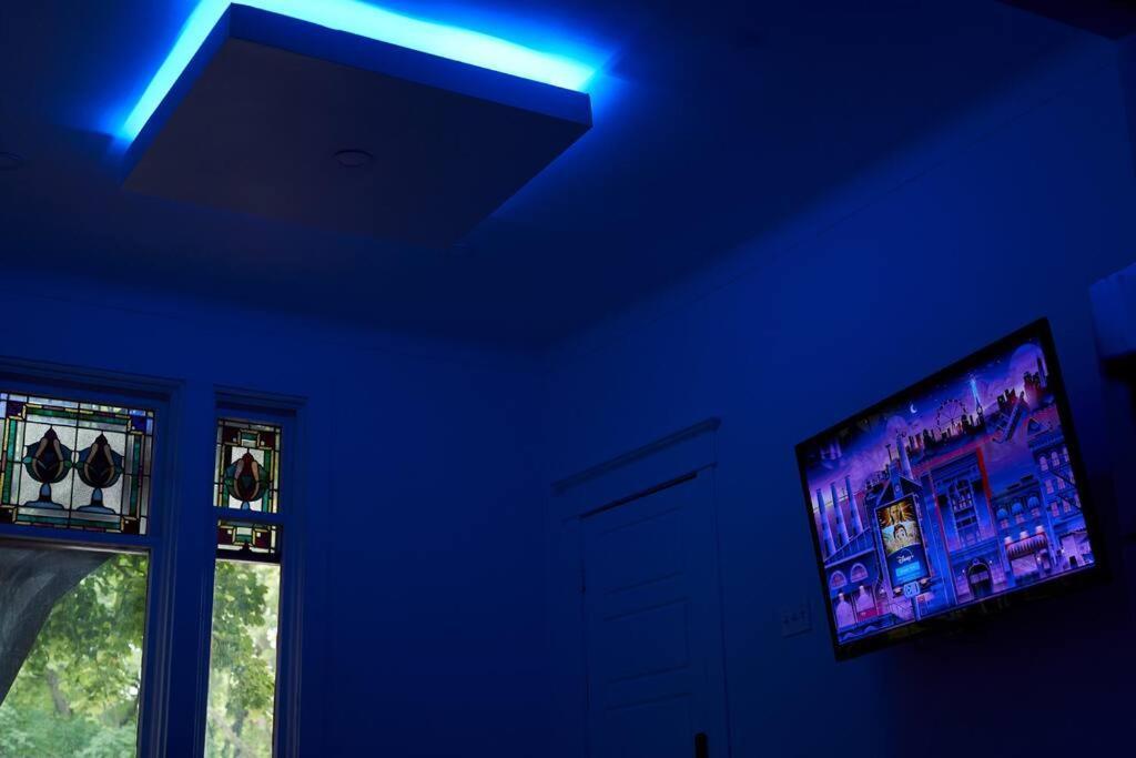 Apartament Blue Lounge ☆ Lafontaine Park ☆ Tv Cable Montreal Zewnętrze zdjęcie
